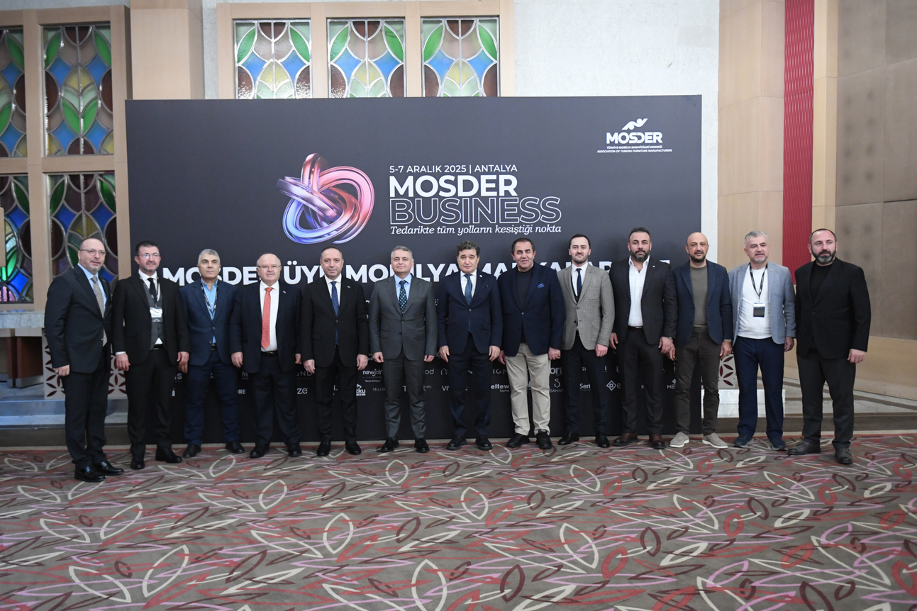 M O B I L Y A S E K T O R U A N T A L Y A’ D A B U L U S T U 1050845 311852