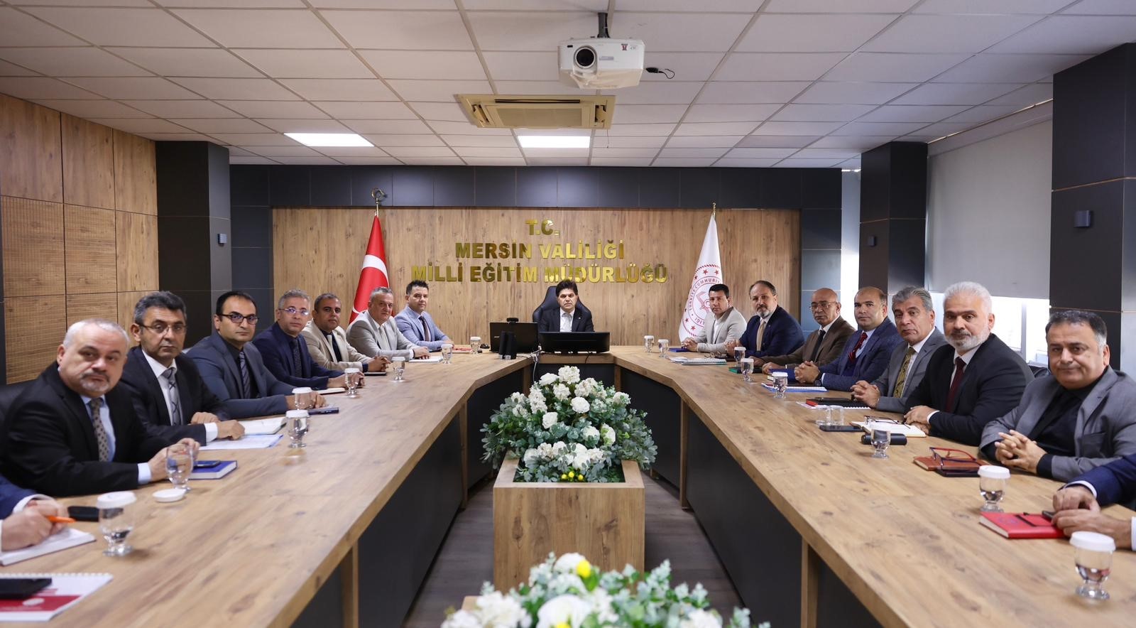 Mersin’de Eğitim Projeleri Masaya Yatırıldı (2)