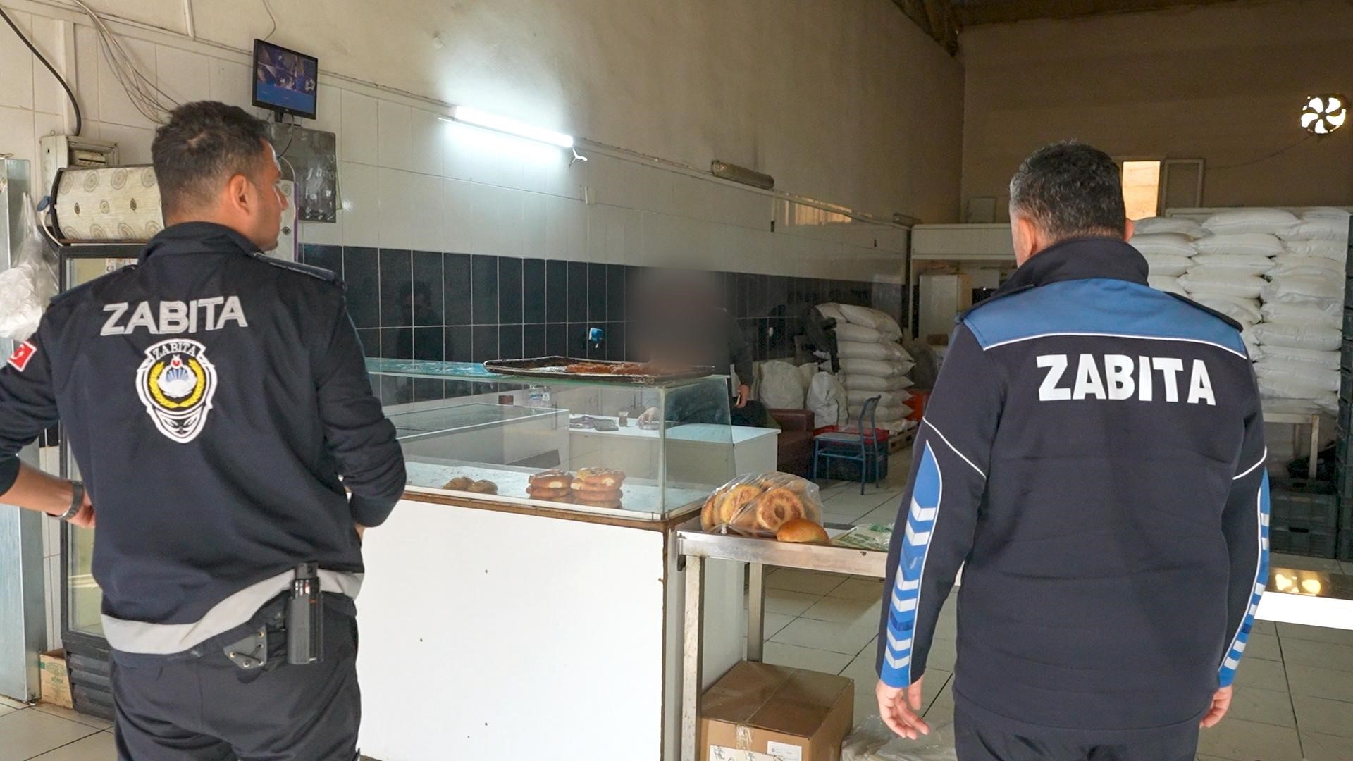 Mersin’de Imalathane Hijyen Ihlali Nedeniyle Mühürlendi (2)