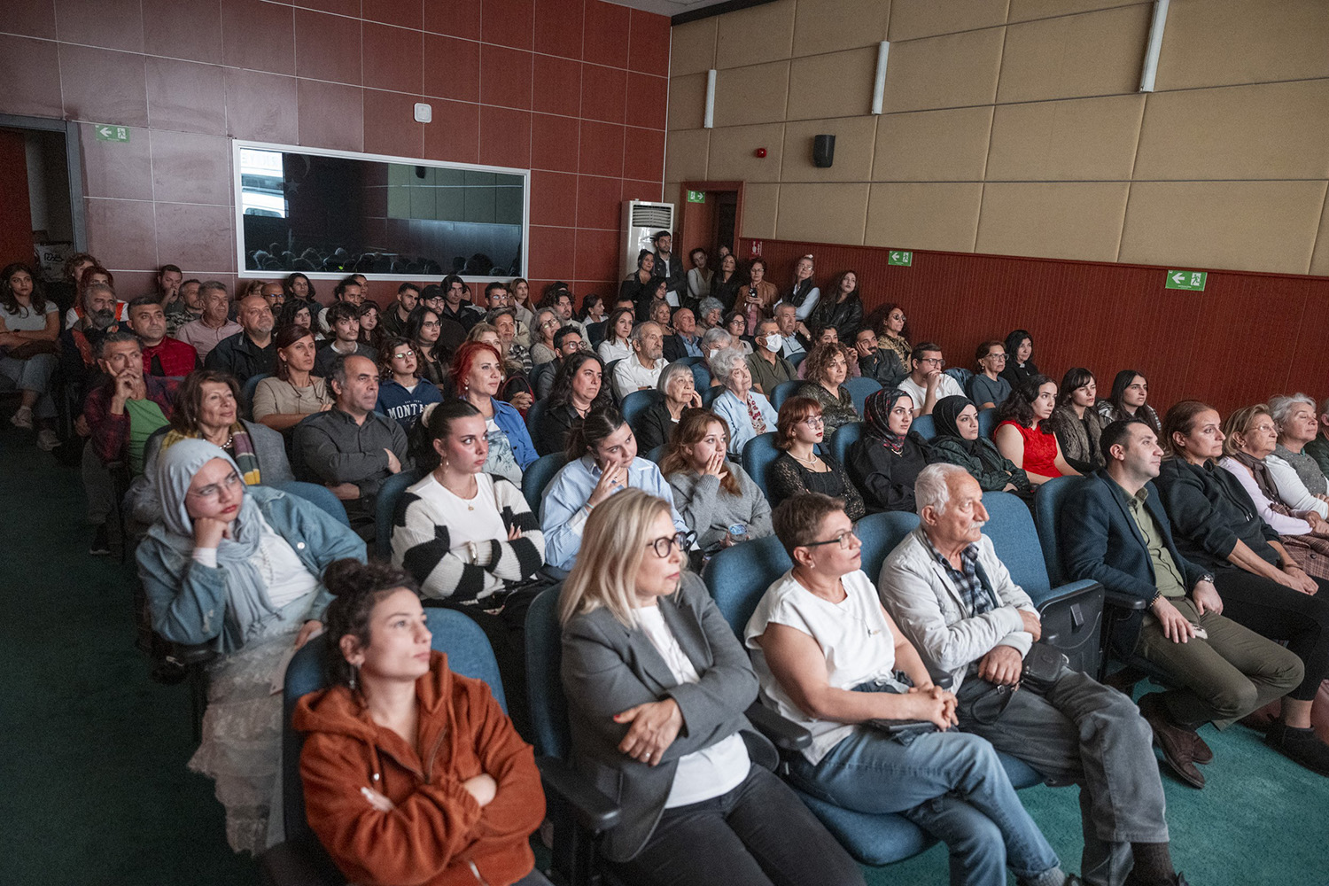 Mersin’de Kadın Radyocuların Hikayesine Işık Tutan Belgesel Gösterimi (1)