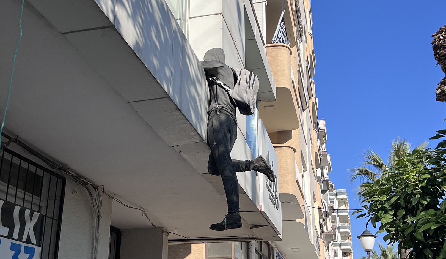 Mersin’de Polislerin ‘Cansız Manken’ Imtihanı (1)