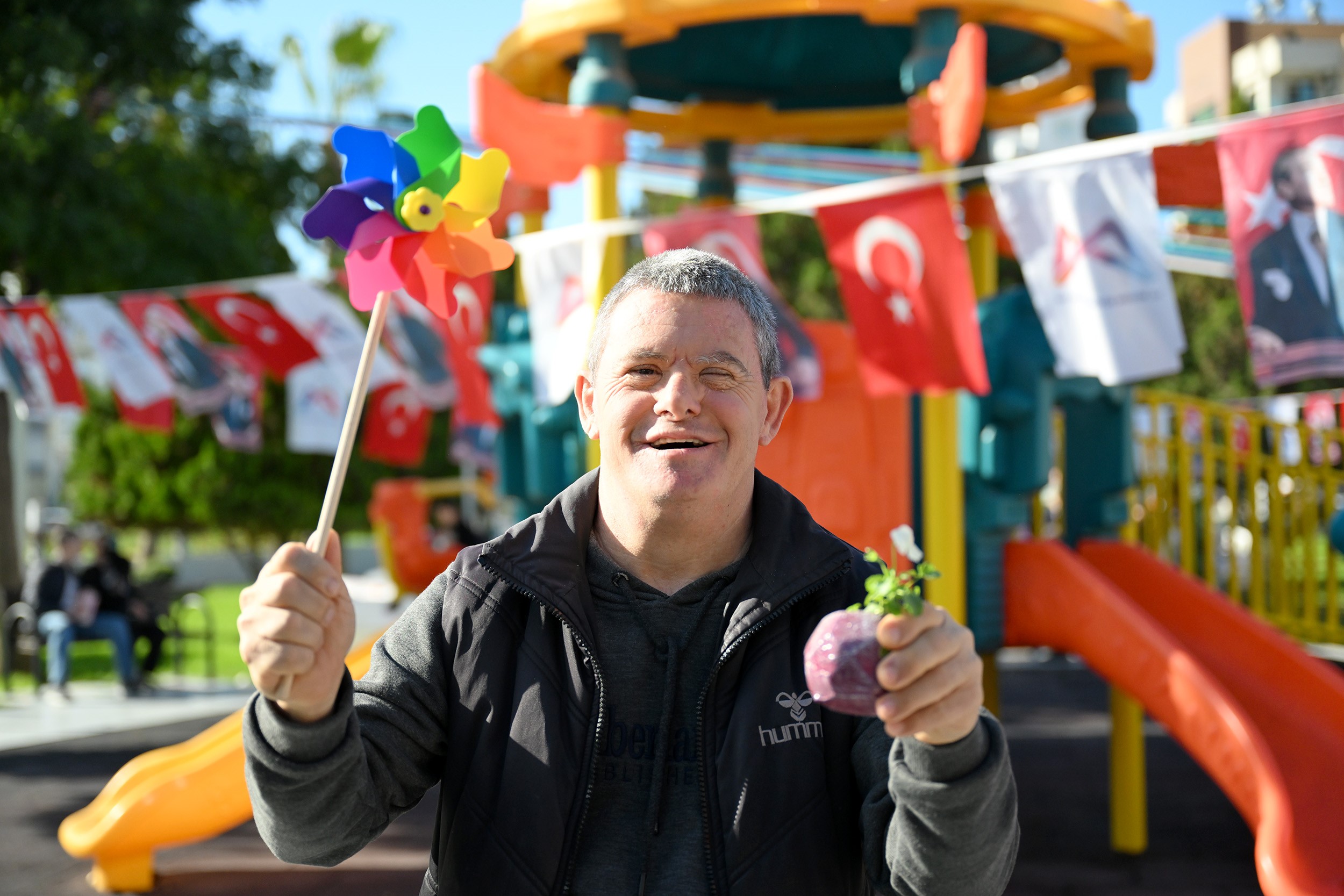 Mersin’de Yapılan Etkinlikle Yüzler Güldü (1)