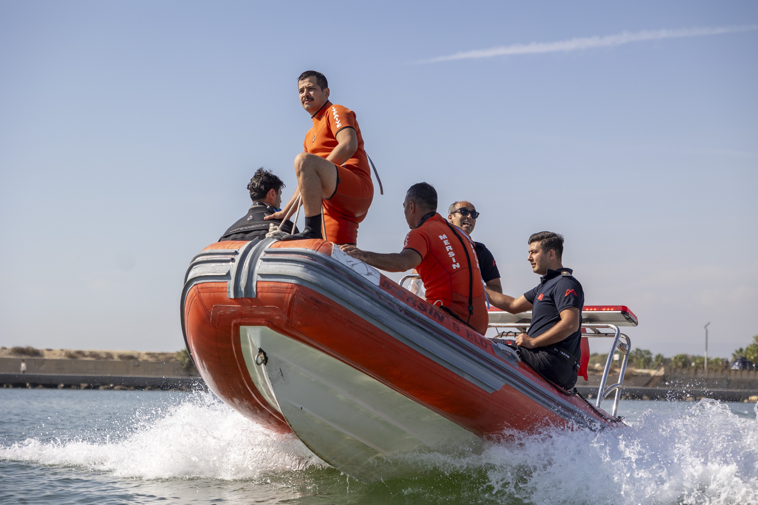 Mersin'deki Bu Ekip Huzur Veriyor (1)