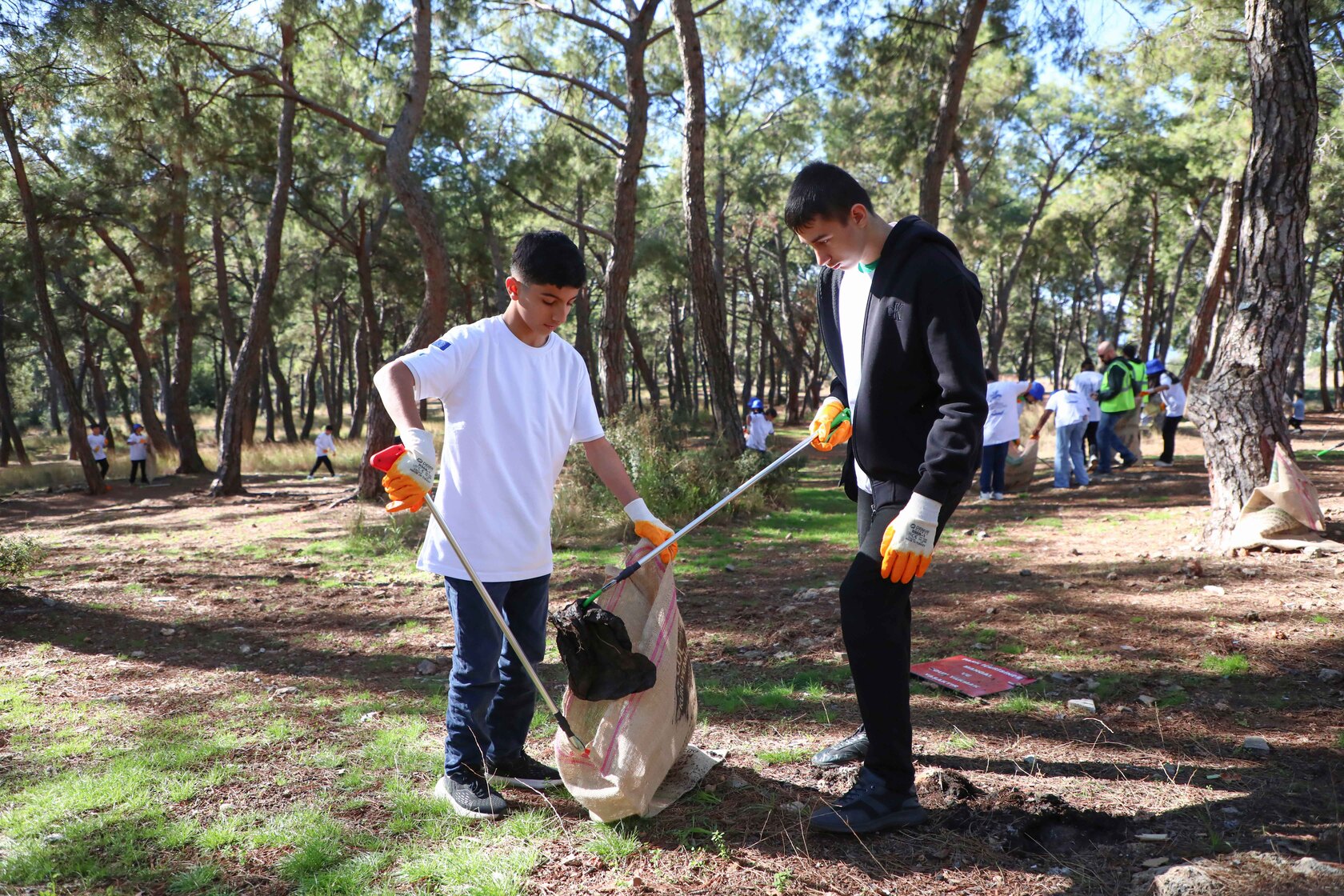 Orman Ekosisteminde Atıkların Tehlikesi Uygulamalı Gösterildi (6)
