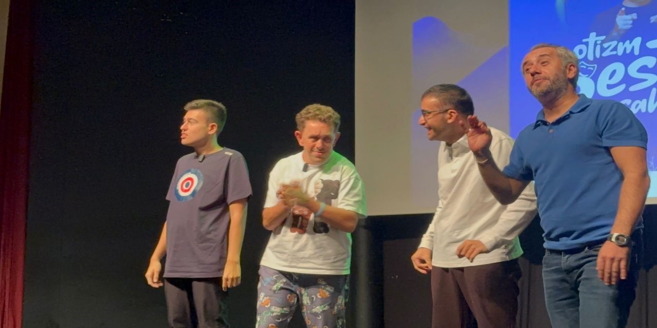 Otizmli Bireylerin Sahne Performansi (3)