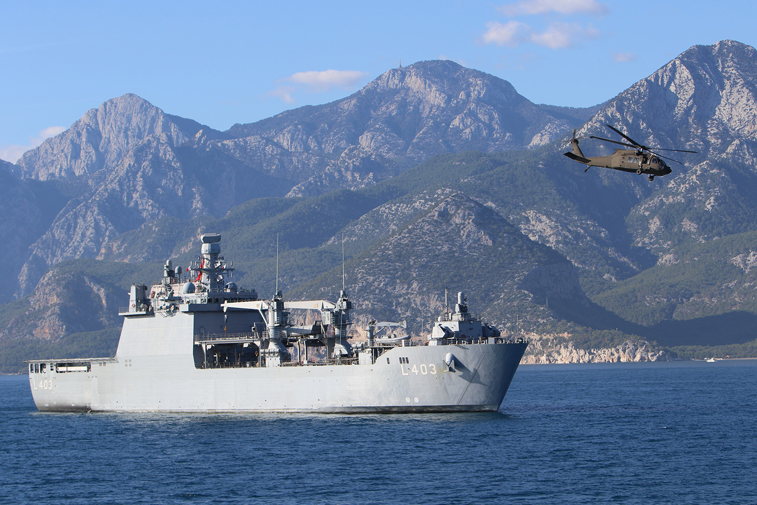 Tatbikat Antalya Açıklarında Nefes Kesti (1)