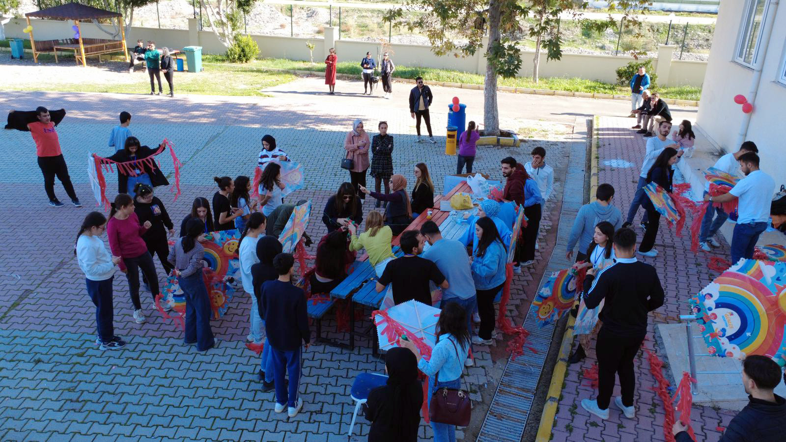 U C U R T M A T A S A R L A Y I P U C U R D U L A R 1048873 311244