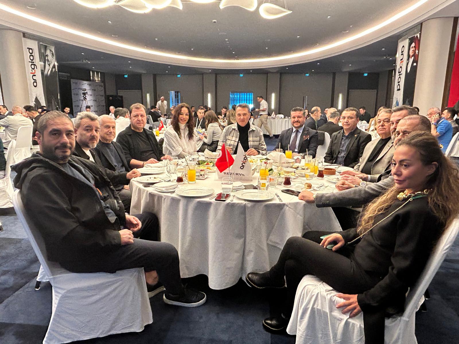 Whatsapp Image 2025 12 13 At 12.09.59-1