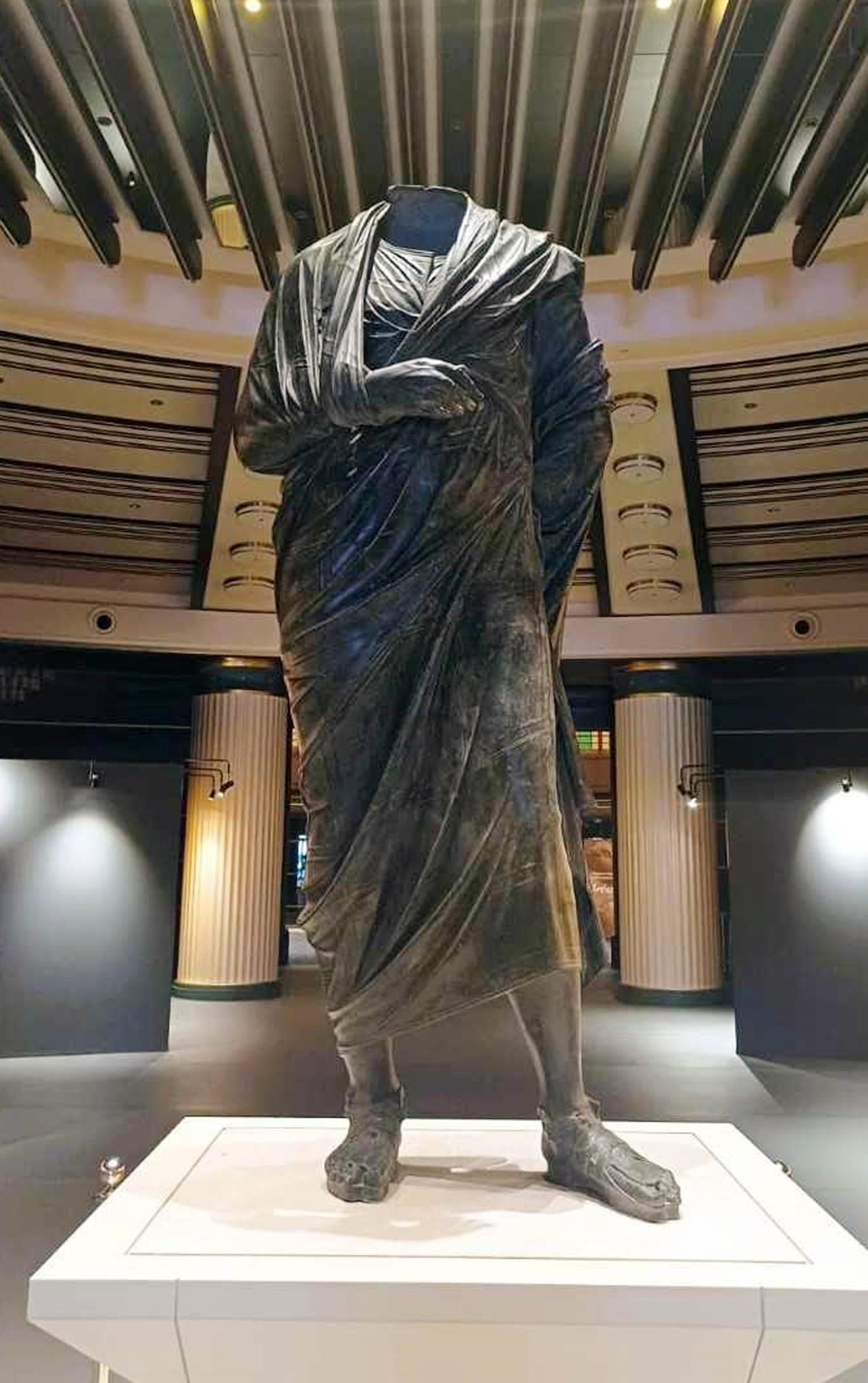 Y U R T D I S I N A K A C I R I L A N 110 T A R I H I E S E R A 1042857 309471