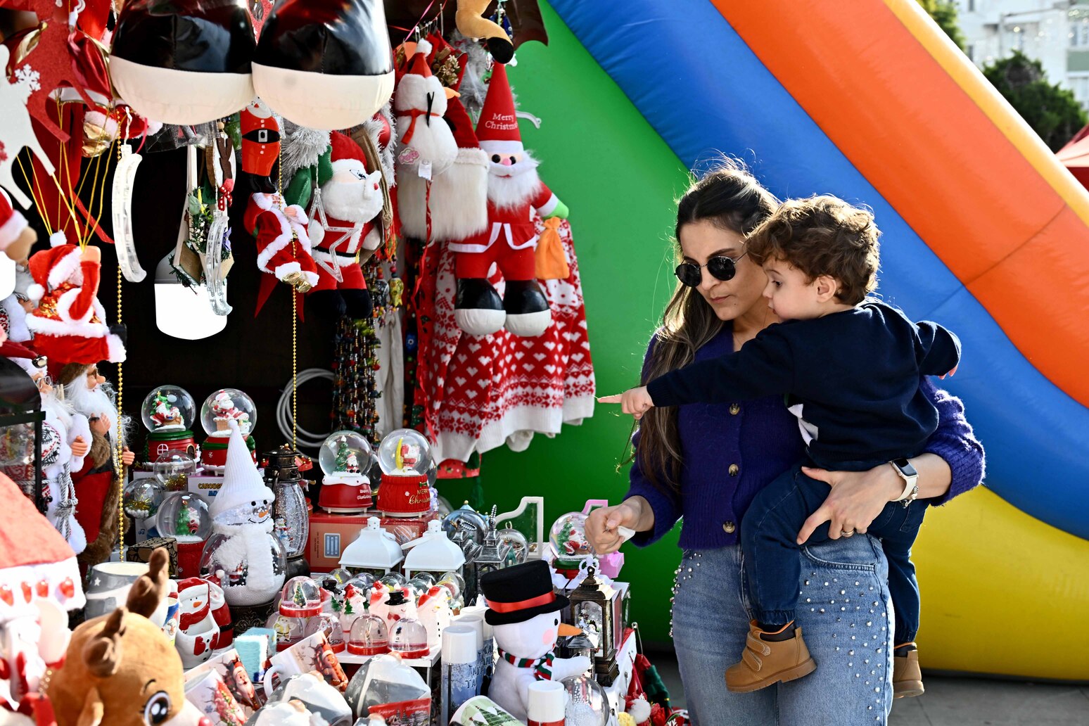 Yeni̇ Yil Çarşisi Zi̇yaret (1)