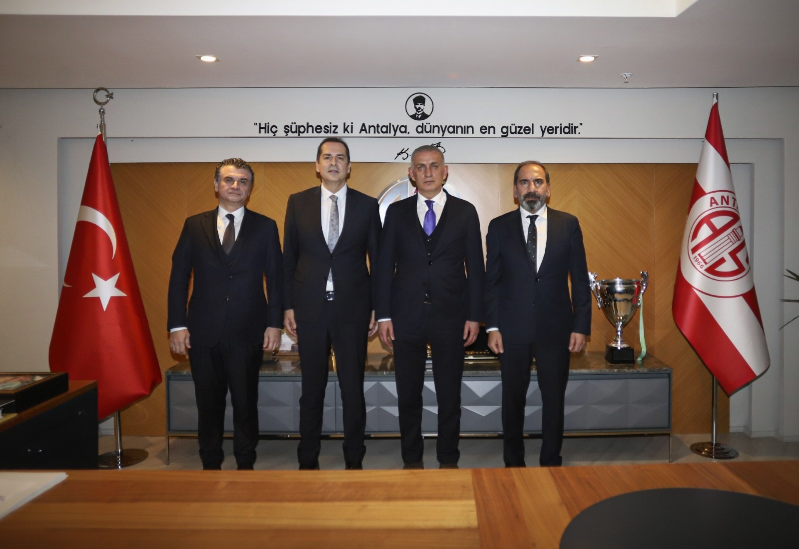 2484A015 Ef0D 4F19 Ac83 Ccf073Ea15D6