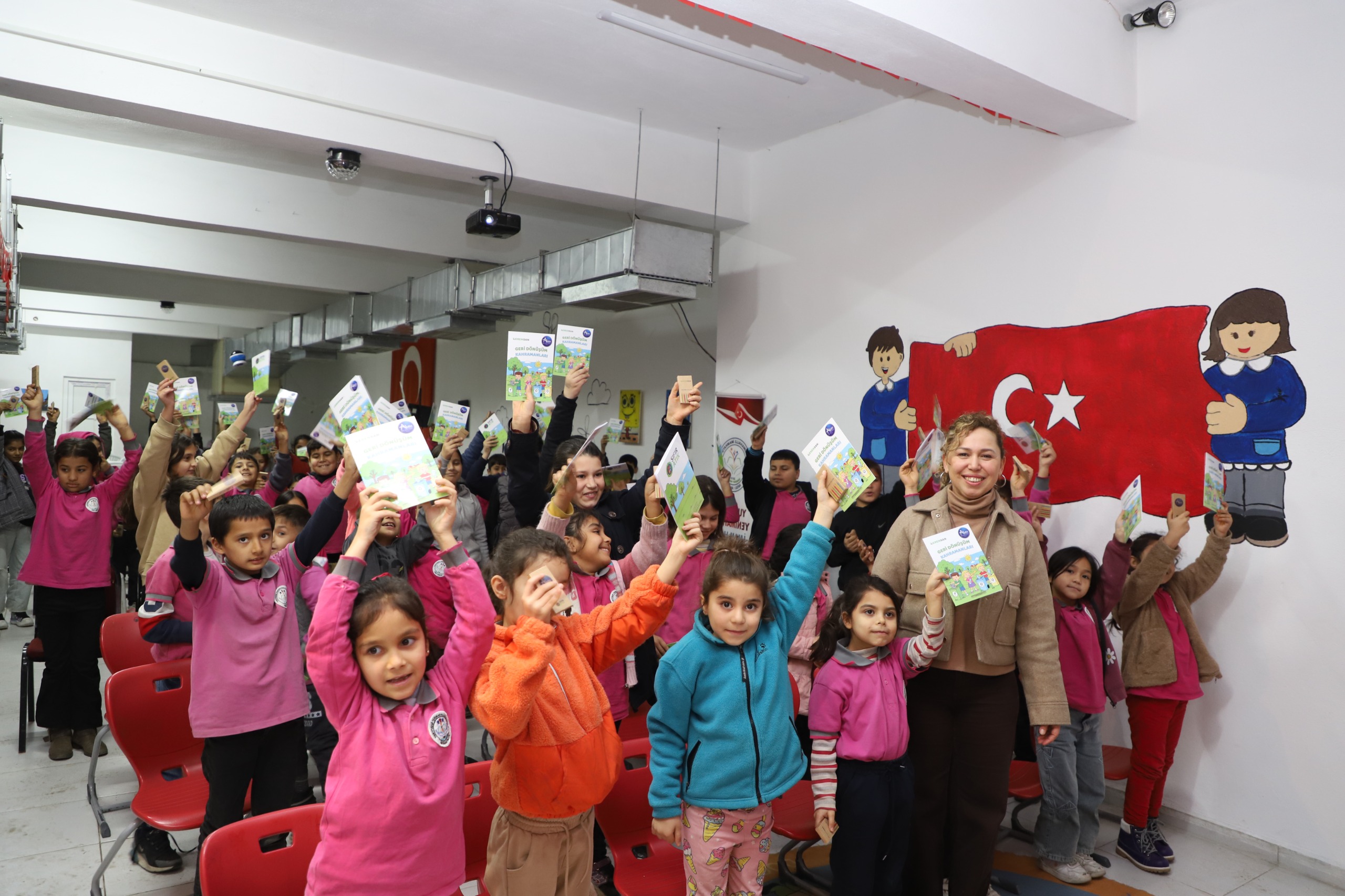 Aksu Belediyesi’nden Çocuklara Enerji Tasarrufu Dersi (2)