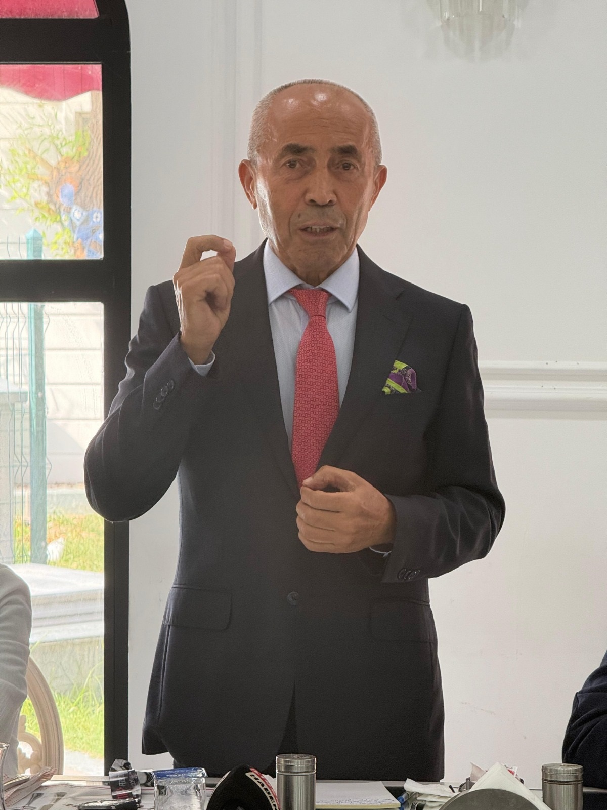 Ali Bıdı, Eleştirilere Rest Çekti! Anfaş Satılıyor Mu (2)İi̇