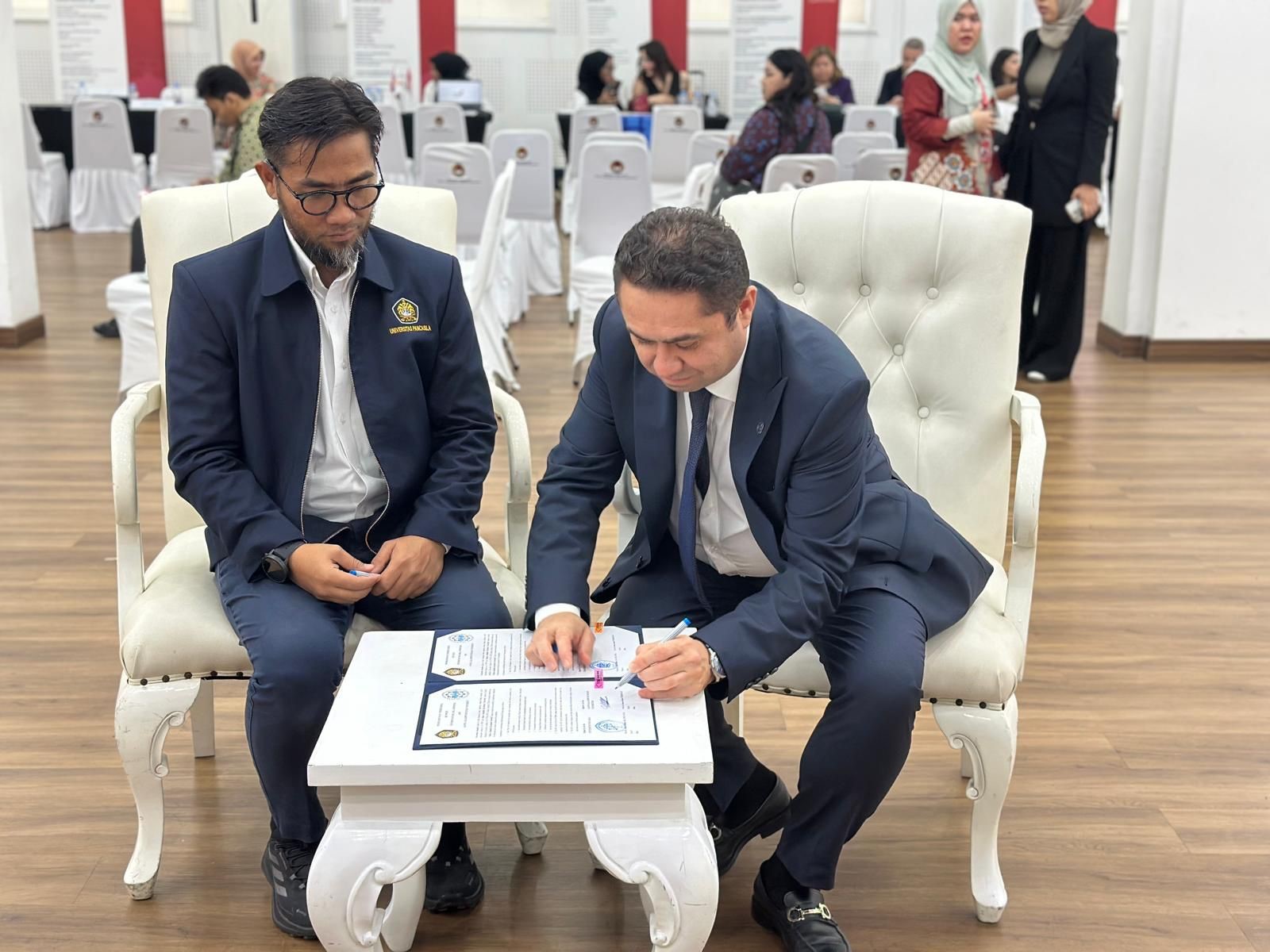 Alkü, Endonezya’daki 12 Üniversite Ile Iş Birliği Protokolü Imzaladı (5)