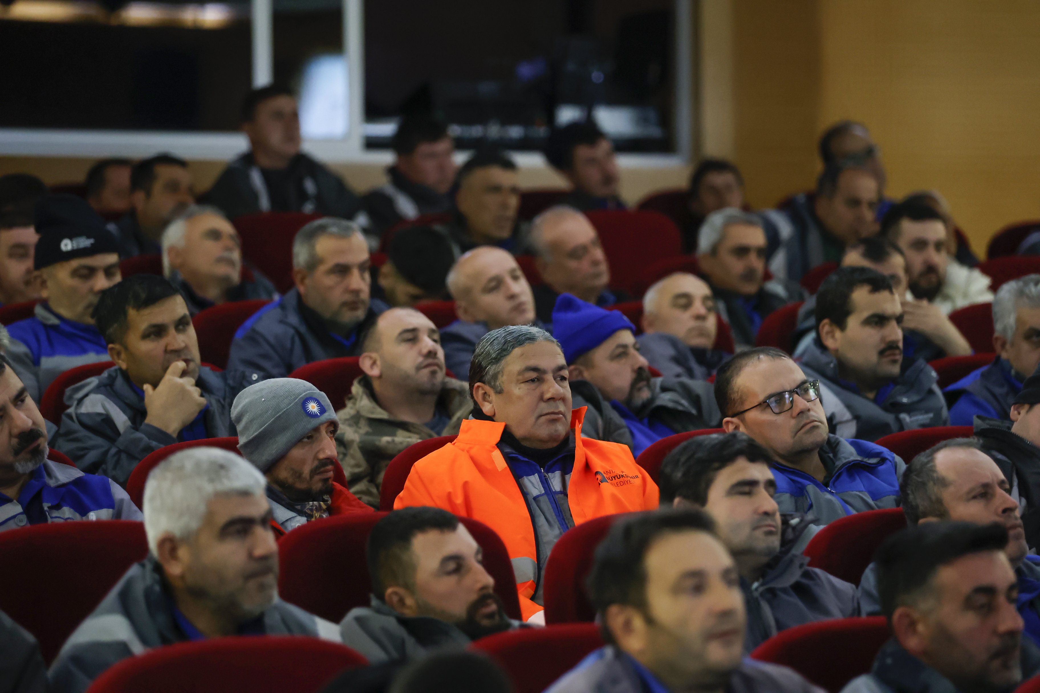 Antalya Büyükşehir Belediyesi’nden Vatandaşlara Ilaç Uyarısı (2)