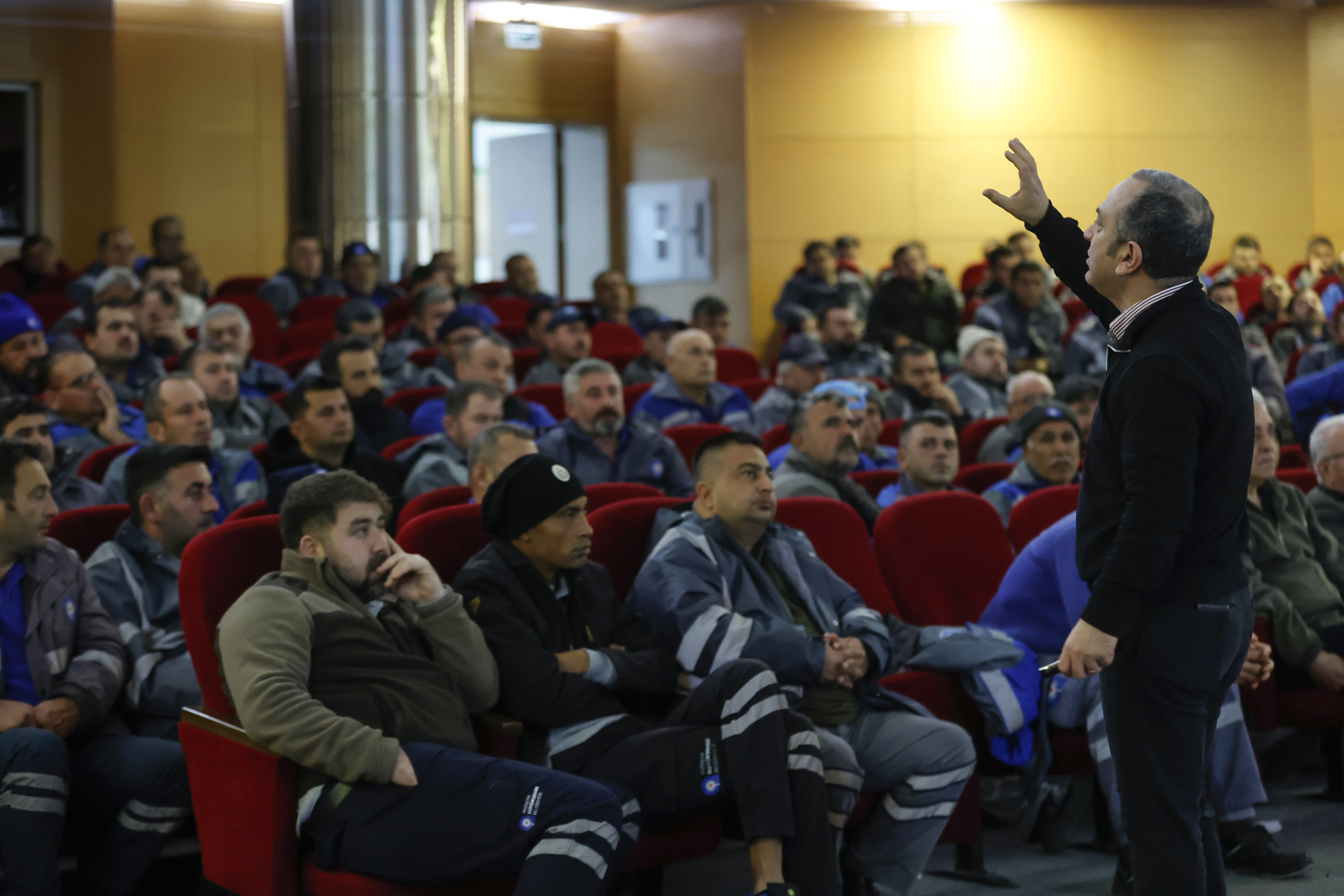 Antalya Büyükşehir Belediyesi’nden Vatandaşlara Ilaç Uyarısı (4)