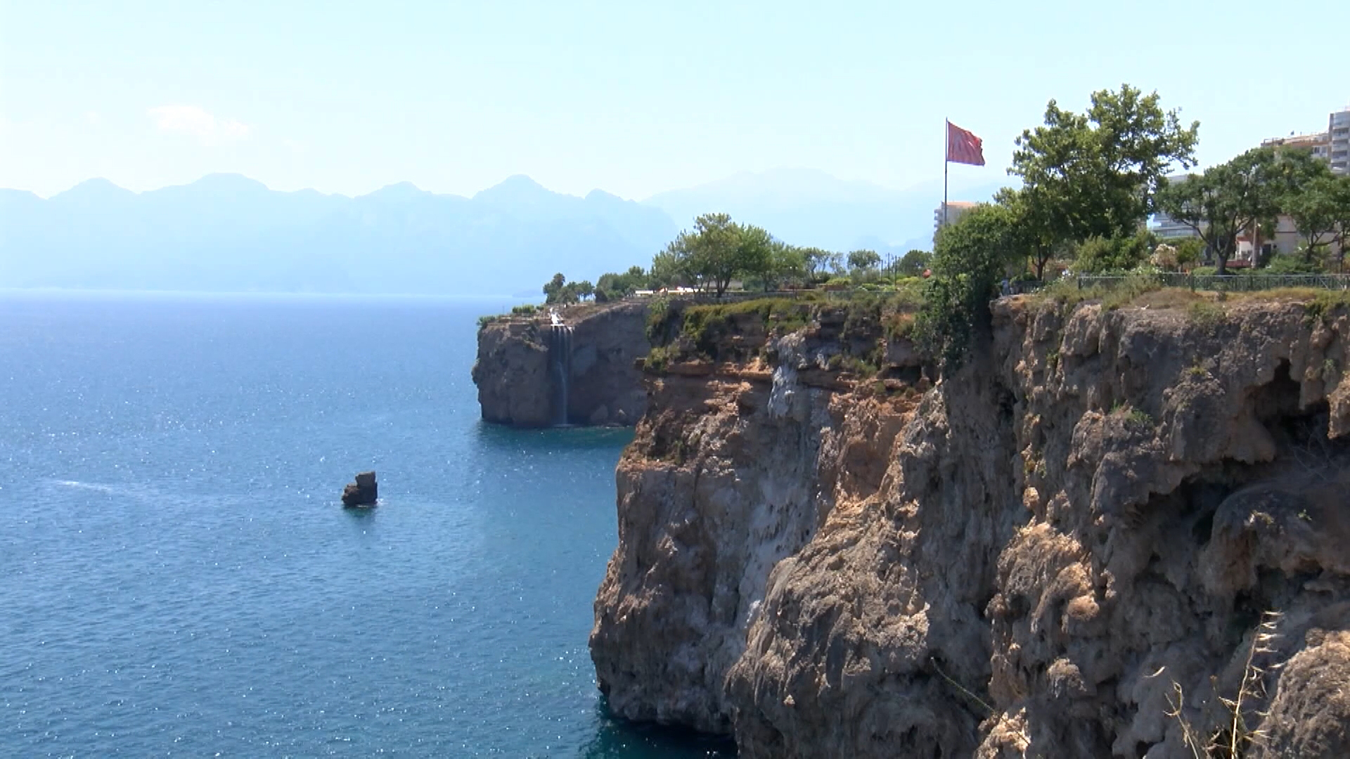 Antalya Falezleri ‘Tufa Kıyı Falezi’ Özelliği Ile Dünyada Tek (1)