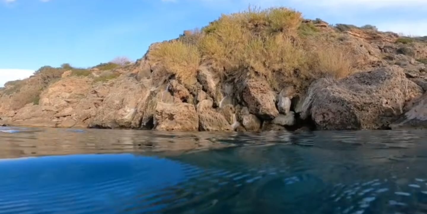 Antalya Falezlerinde Kaçak Baraka Şaşkınlık Yarattı Doğal Sit Alanında Izinsiz Yapılaşma (7)