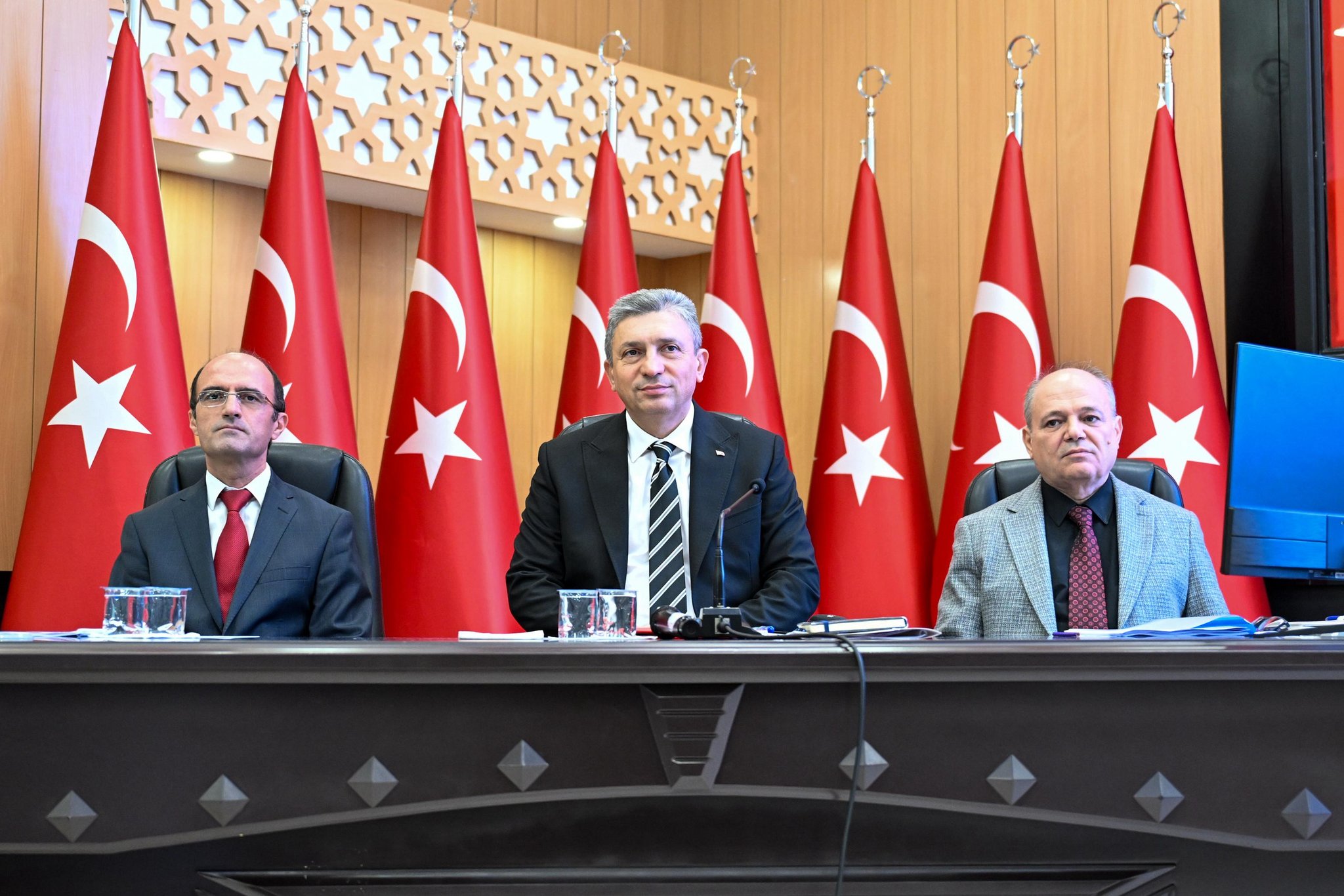 Antalya Valiligi Toplanti (1)