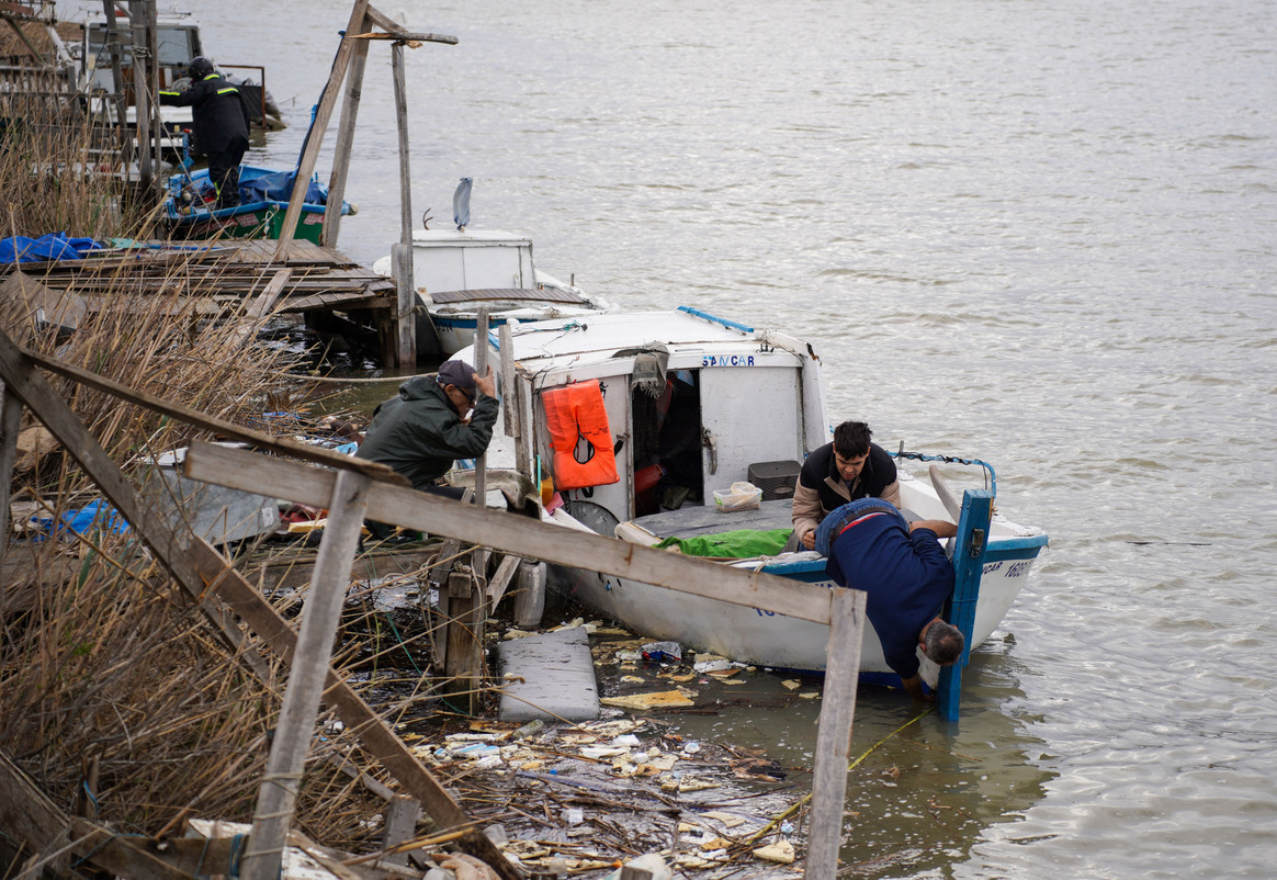 Antalya Yıkılıyor! Peş Peşe Hortumlar; Seralar Yıkıldı, Çatılar Uçtu (9)-1