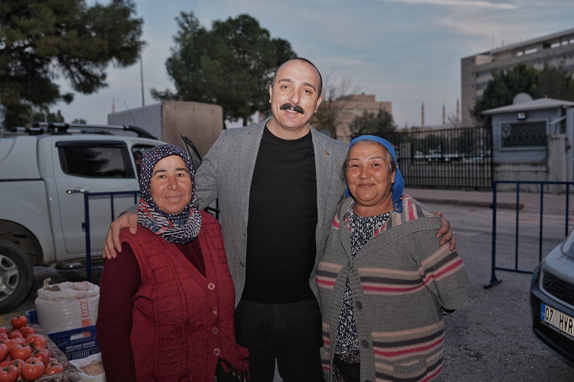 Antalya’da Belediye Başkanı Vatandaşların Sorunları Dinledi (5)