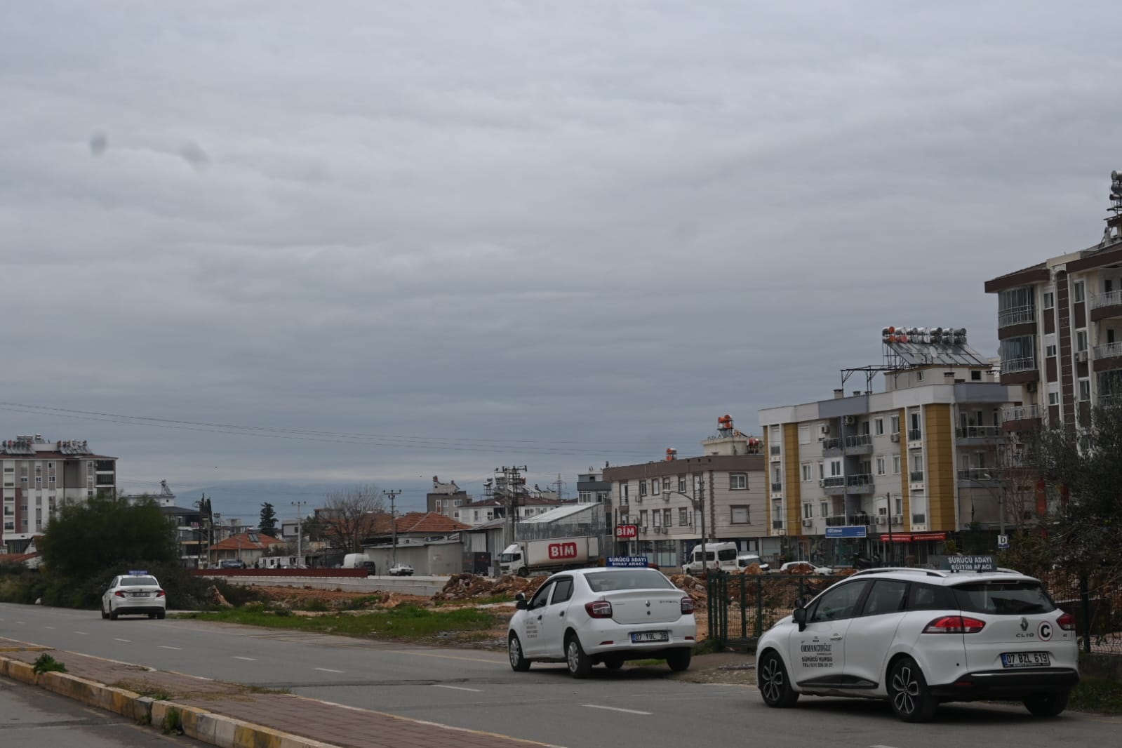 Antalya’da Kaza Göz Göre Göre Geldi (2)-1