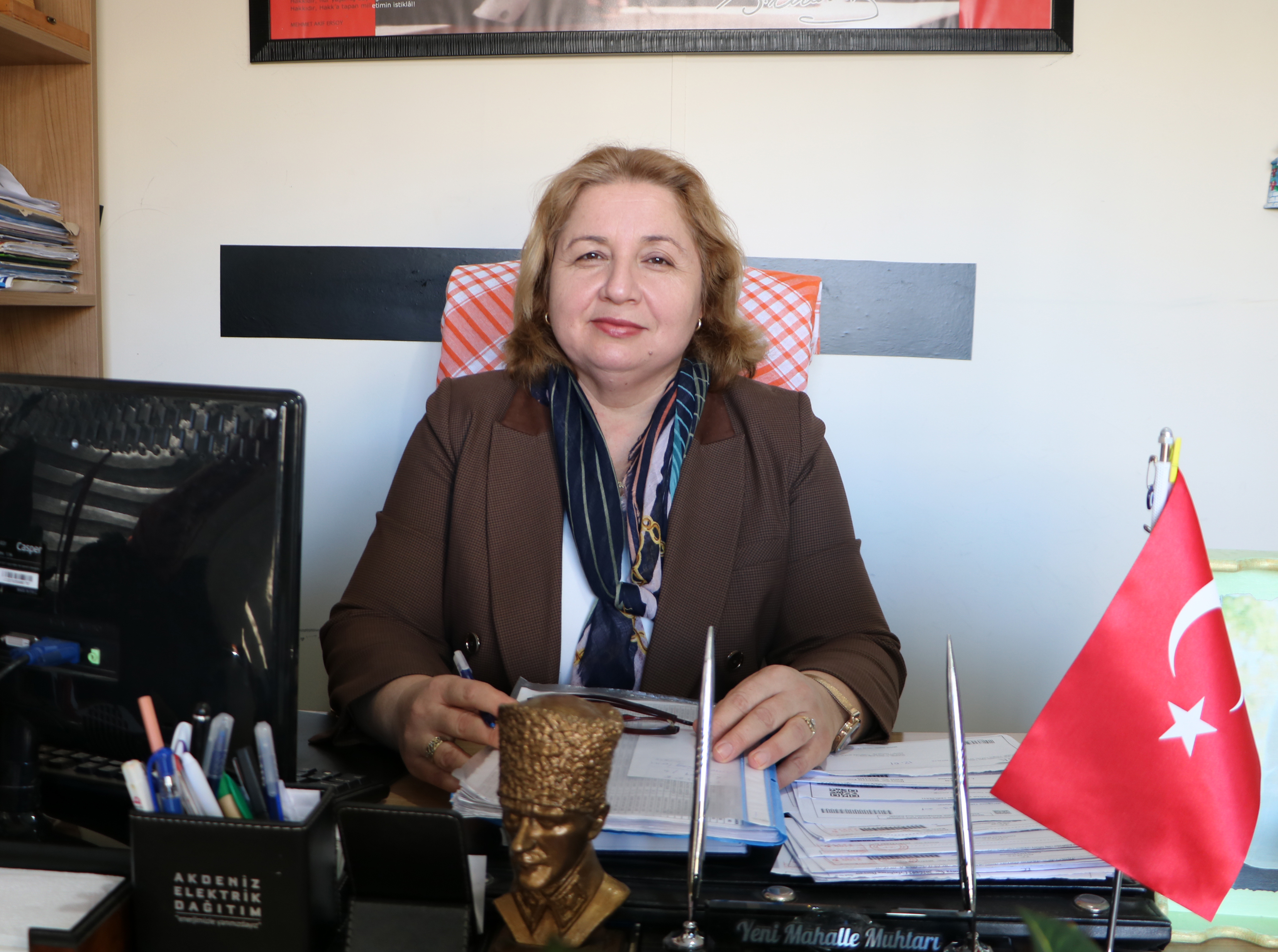 Antalya’da Okutulmayan Kız Kardeşler Muhtar Oldu (3)