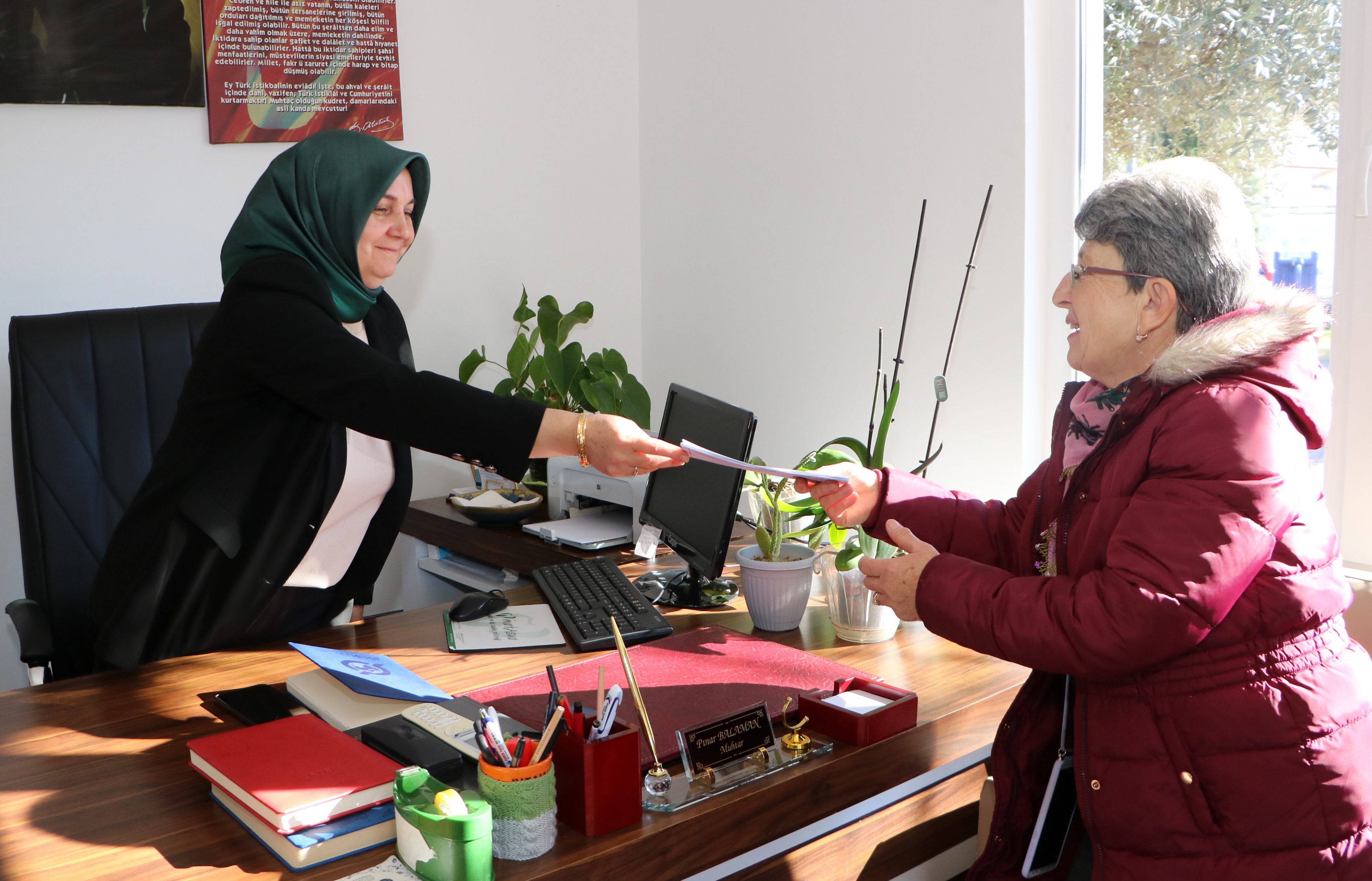 Antalya’da Okutulmayan Kız Kardeşler Muhtar Oldu (7)