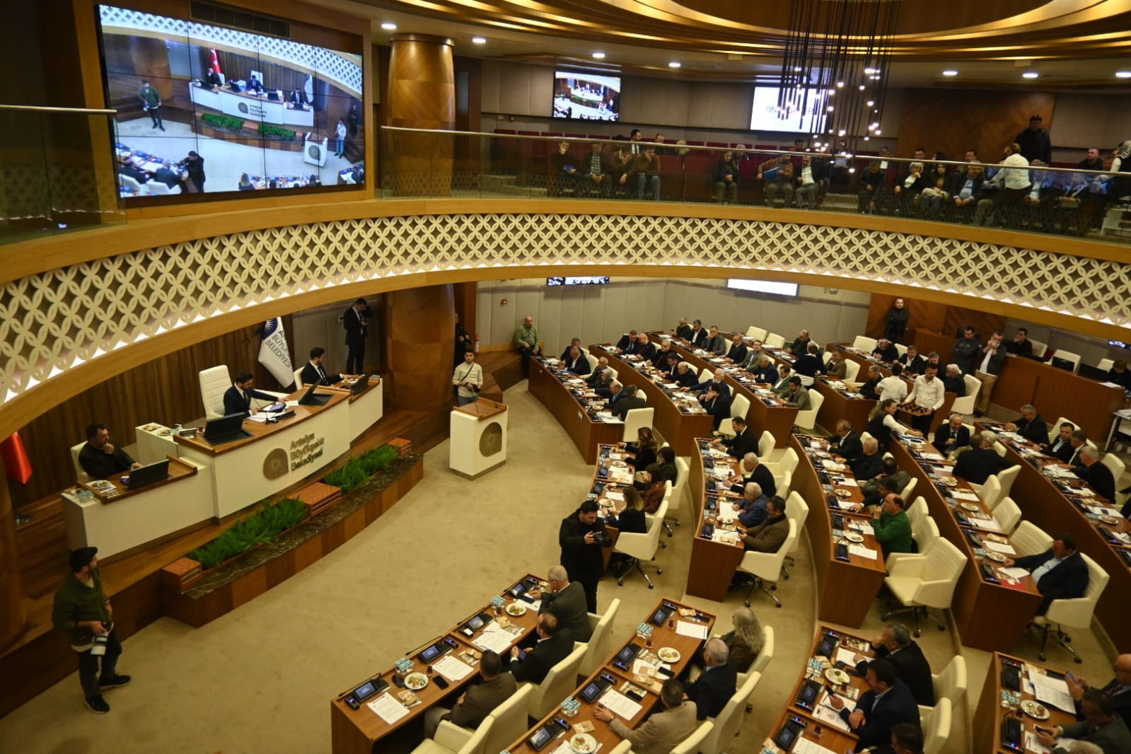 Antalya’daki Hafriyat Konusunda Top Büyükşehir’de (2)-1