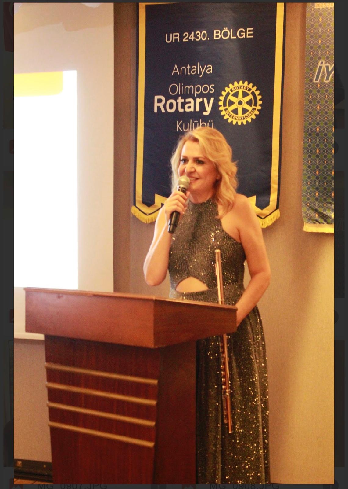 Antalyalı Flüt Sanatçısı Lelya Bayramoğulları’na Meslek Başarı Ödülü (4)