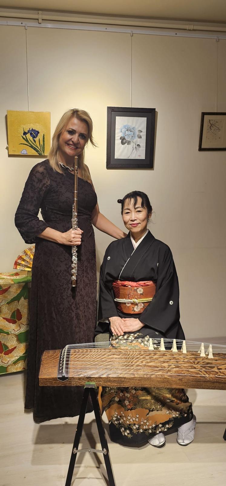 Antalyalı Sanatçı Türk Ve Japon Dostluğunu Pekiştirdi (1)