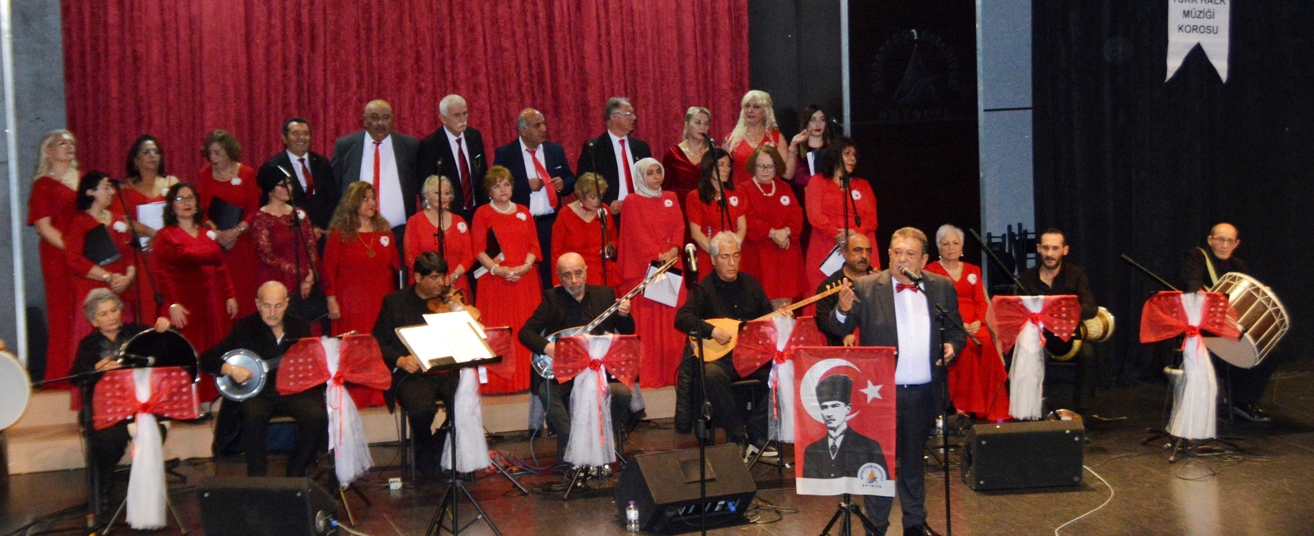 Antalyalı Türkülerle Isındı (1)