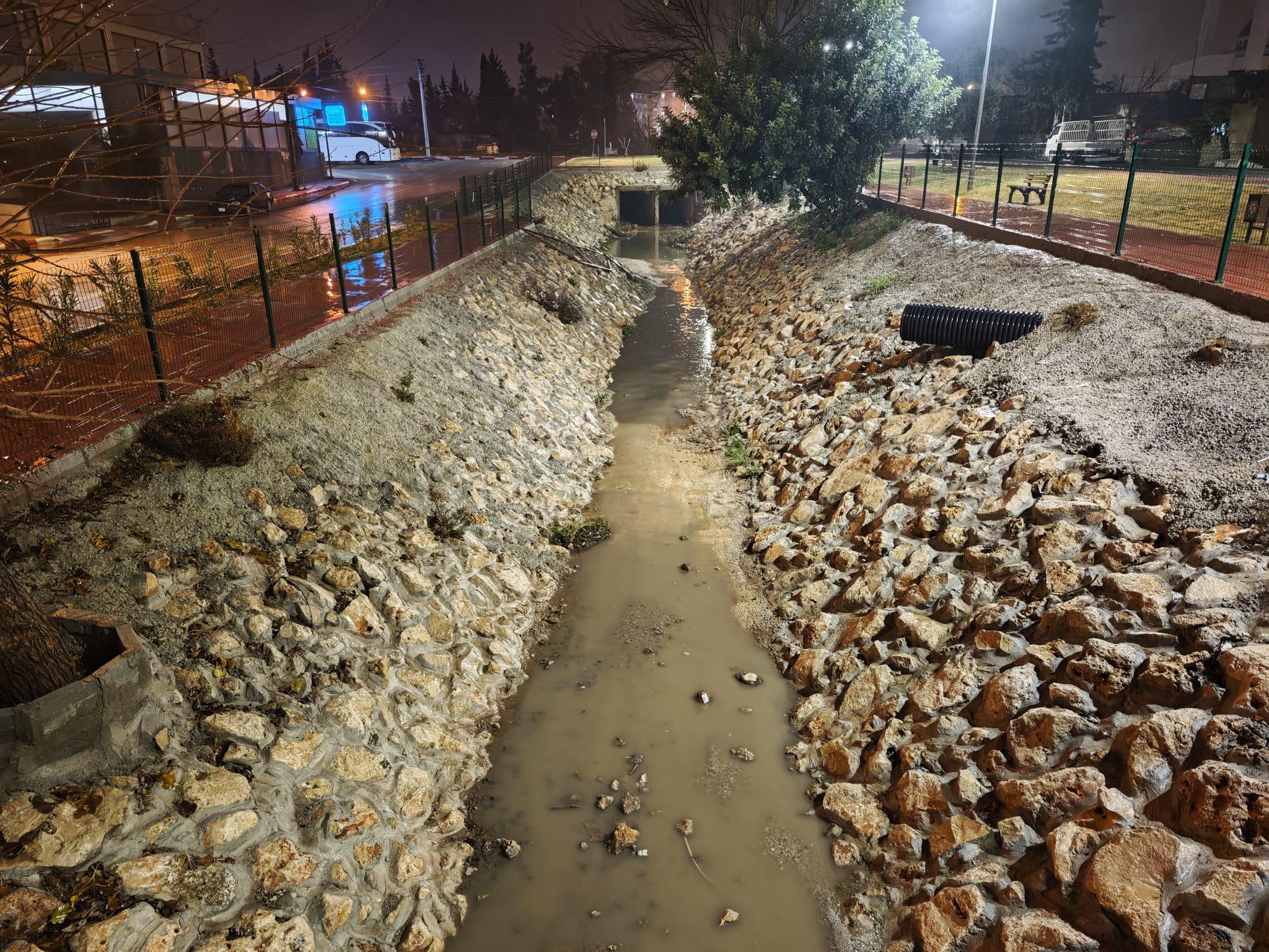 Antalya’nın 68 Mahallesi Masaya Yatırıldı (4)