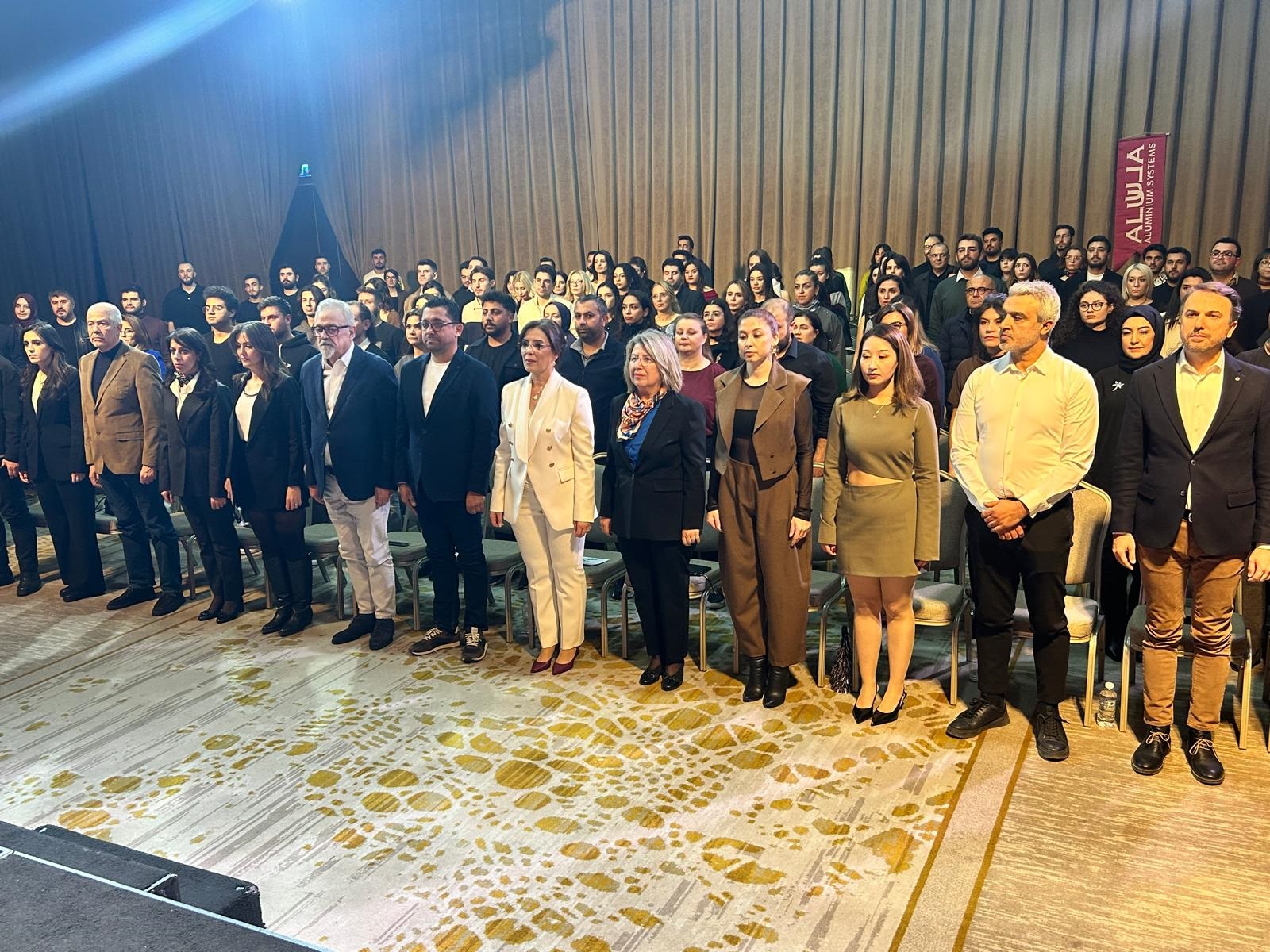 Antalya’nın Kadın Adayından Özeleştiri; “72 Yıldır Varız Ancak Yasal Olarak Tanımsızız” (1)