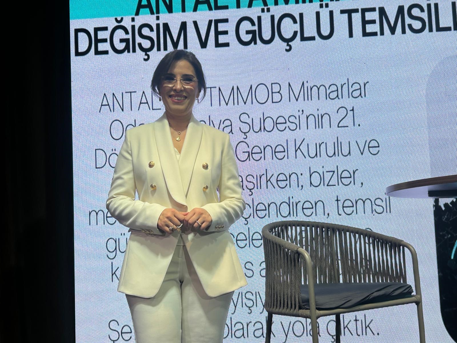Antalya’nın Kadın Adayından Özeleştiri; “72 Yıldır Varız Ancak Yasal Olarak Tanımsızız” (3)