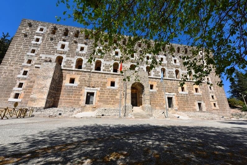 Antalya’nın Tarihine Akın Akın Geldiler (6)