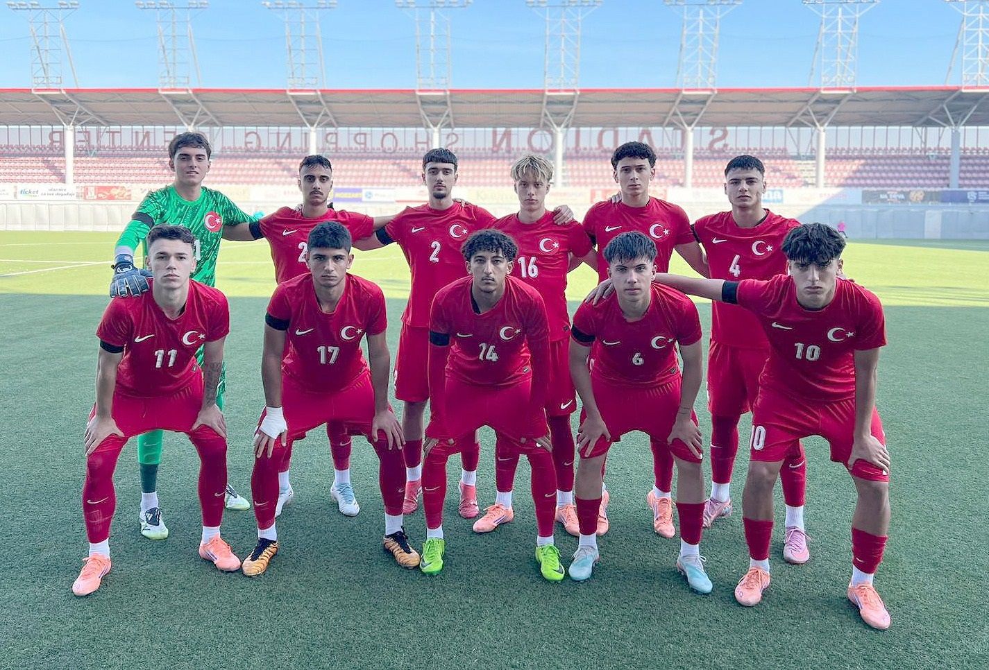 Antalyaspor Genç Milli Takıma 5 Oyuncu Birden Verdi (1)