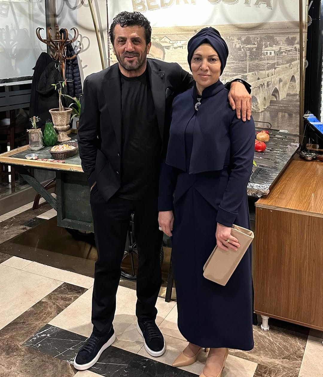 Bedri Usta Esi Ve Cocuklari 4