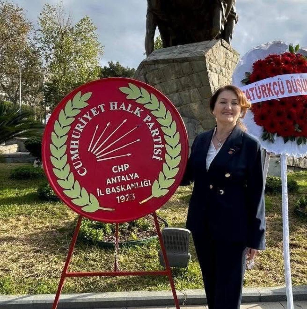 Chp Tabanı Necla İnci Bayrak Için Ayaklandı (3)