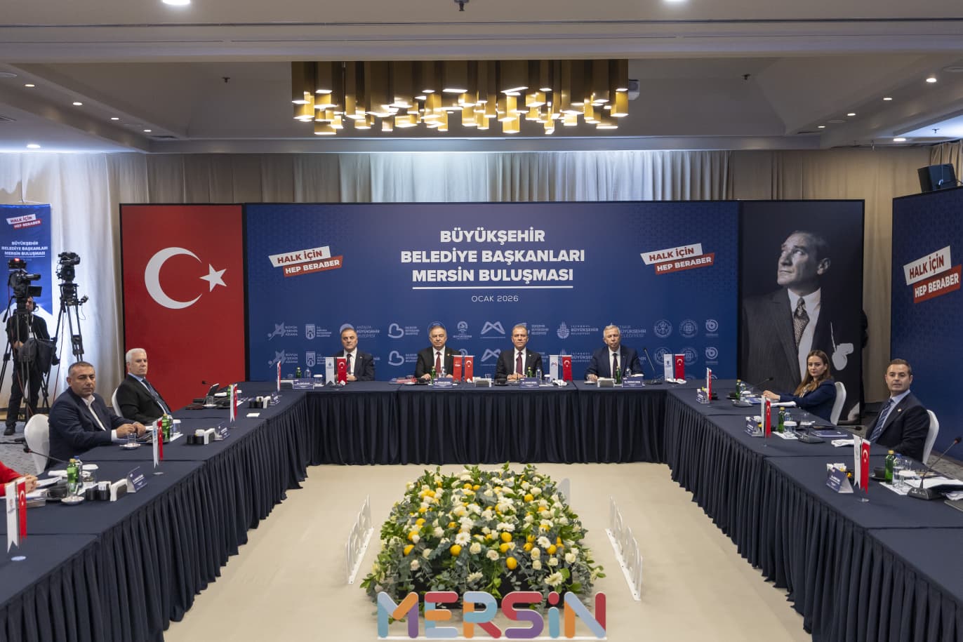 Chp’li Büyükşehir Başkanları Mersin’de Buluştu 2026 Yol Haritası Masaya Yatırıldı (2)