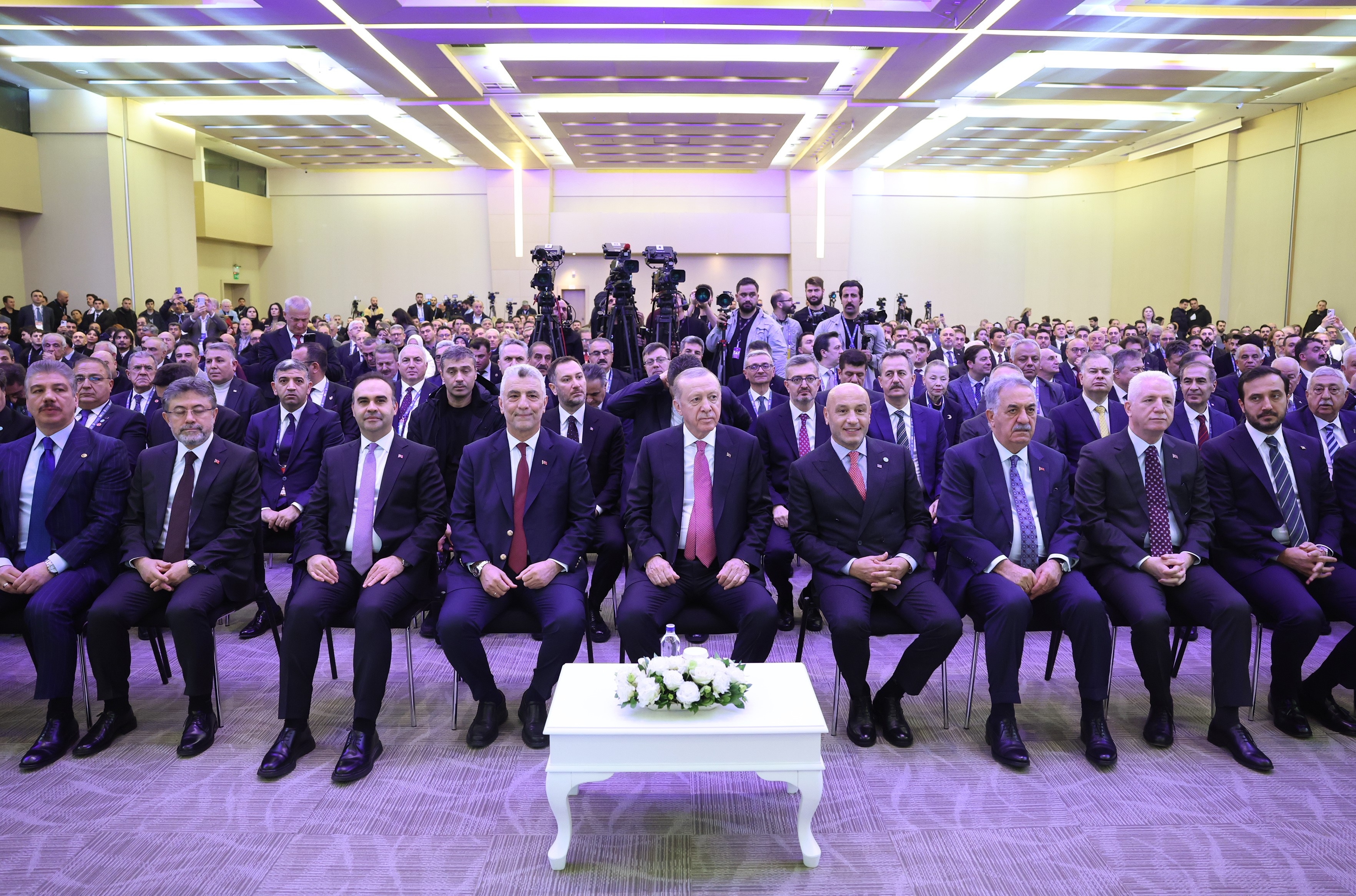 Erdoğan’dan Güçlü Mesaj 2025 Cumhuriyet Tarihinin En Büyük Ihracatı (4)