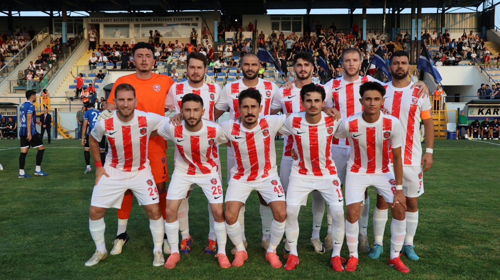 Futbolculara 11 Saatlik Eziyet! Başkan Ayrıldı, Uçak Biletleri Iptal Oldu, Takım Yolda Kaldı (4)