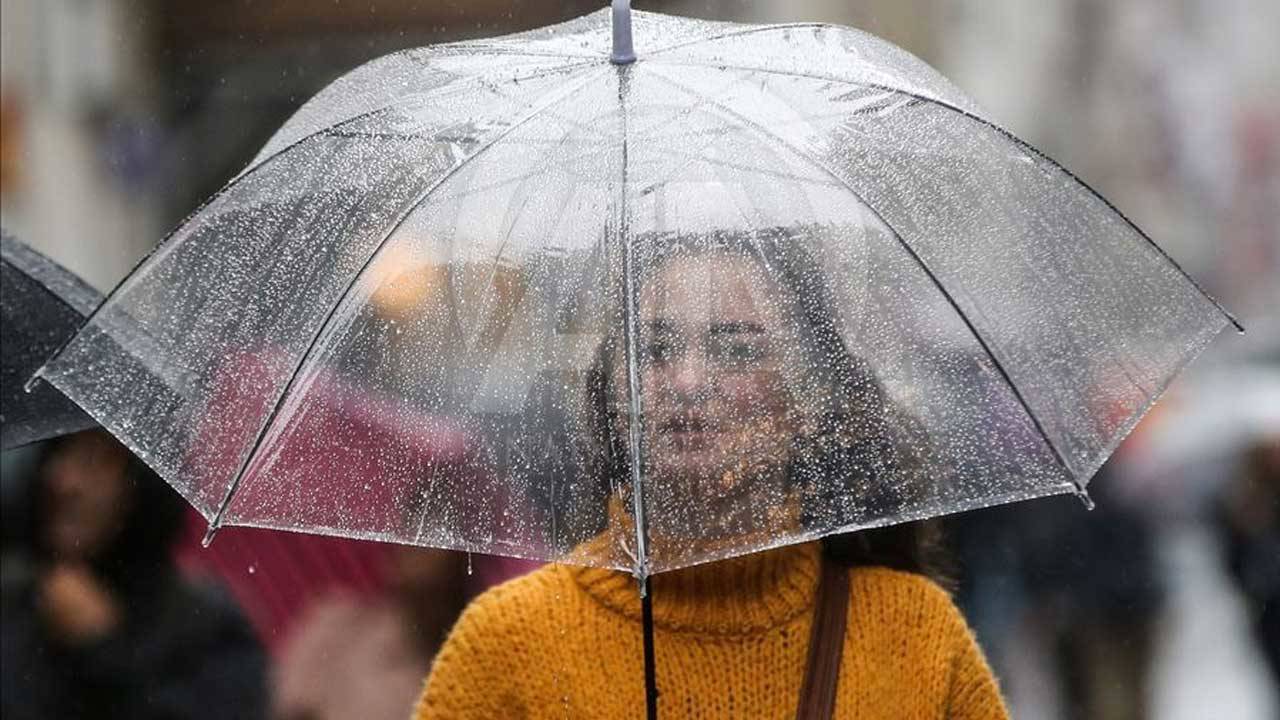 Güneş Yerini Kuvvetli Yağışa Bırakıyor (4)
