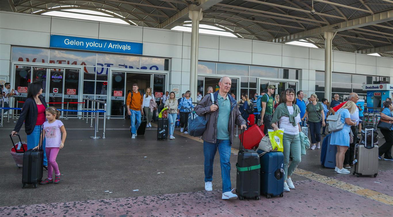 İki Ülke Antalya’ya Aşık Oldu (3) (Medium)