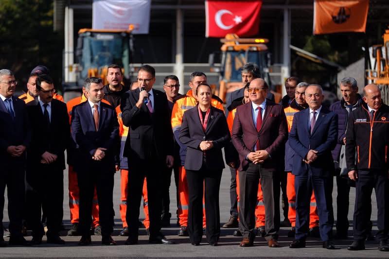 Karayolu Çalışanları Sezonu Açtı (3)