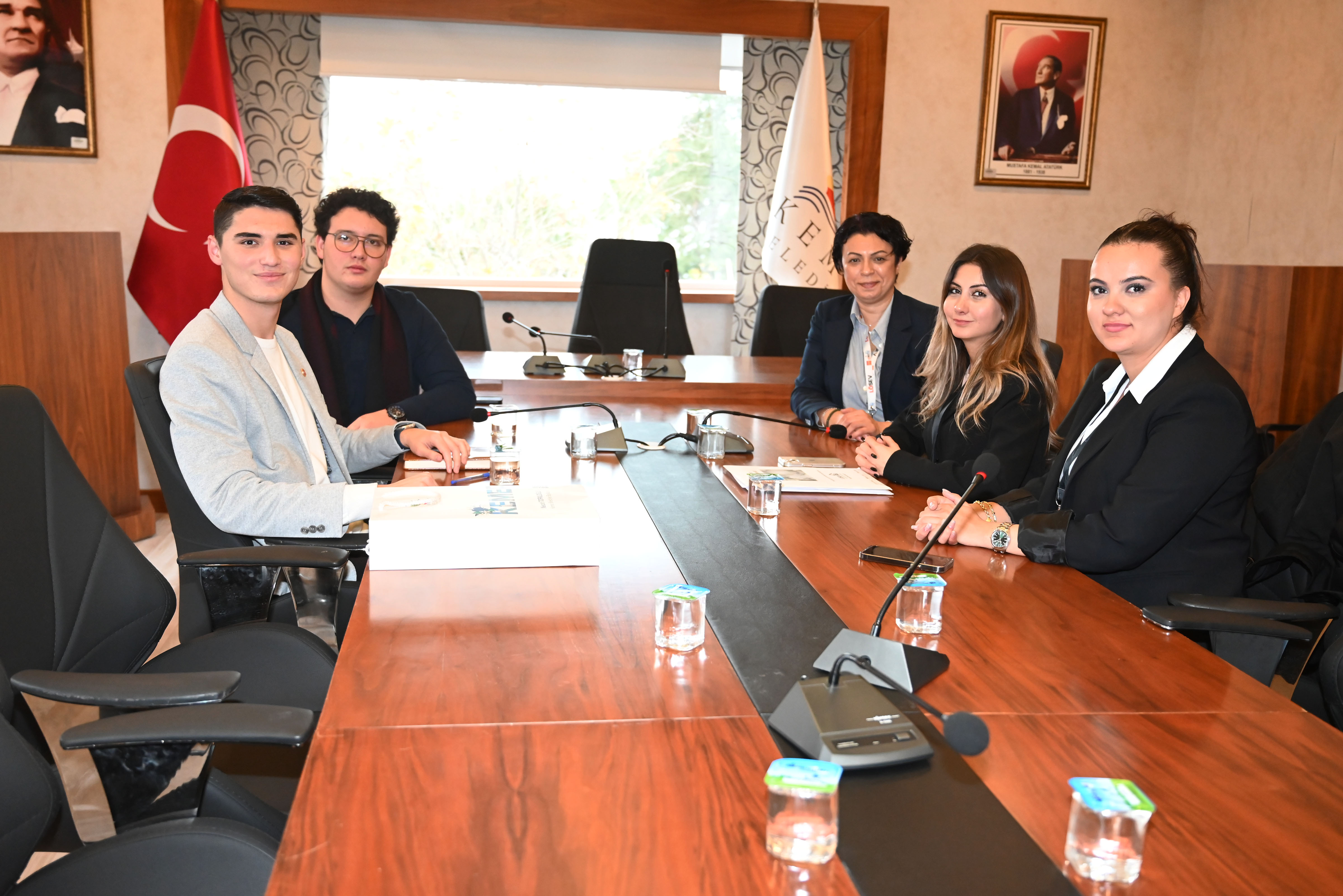 Kemer Belediyesi Gençlik Meclisi’nden Lösev’le Iş Birliği (2)
