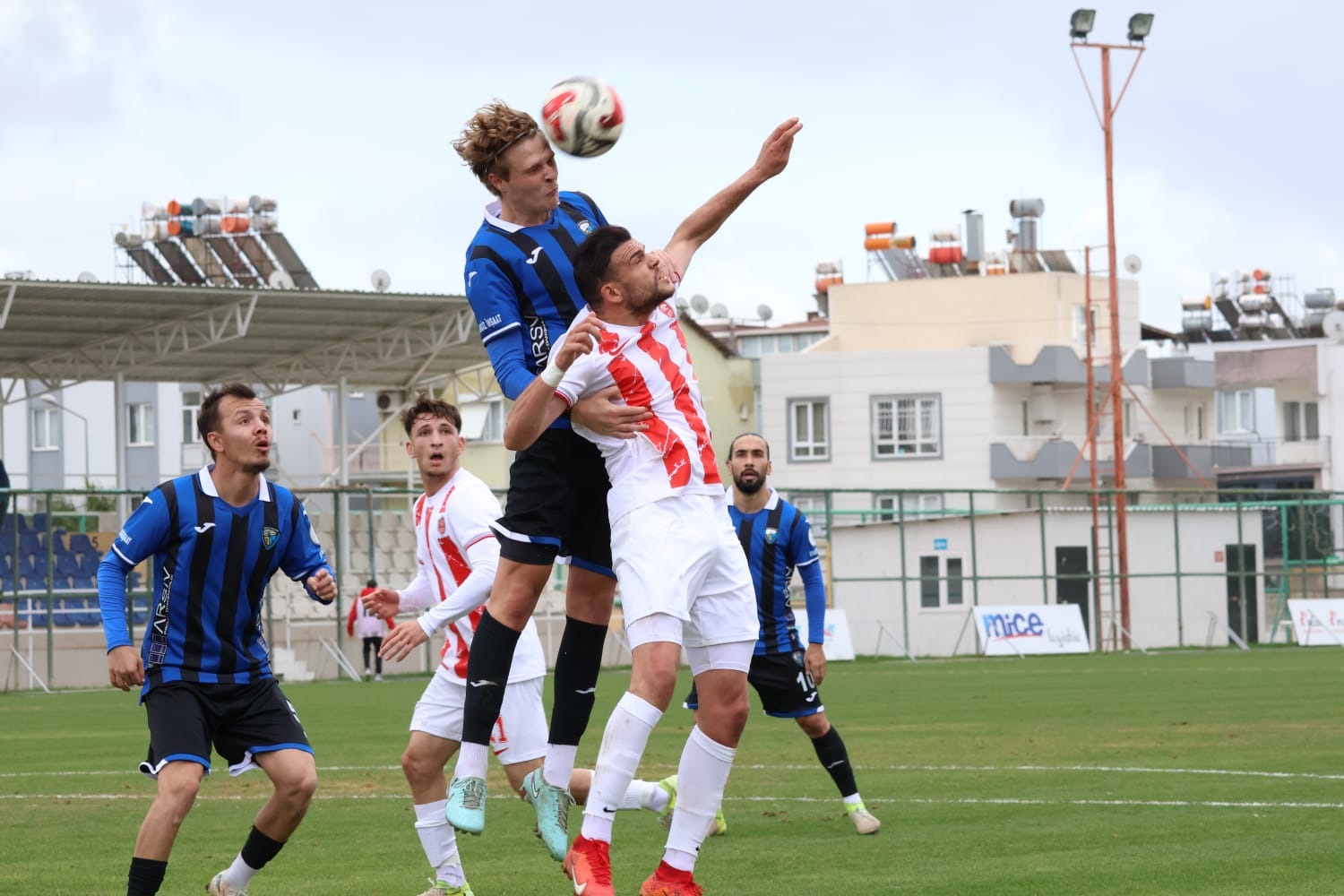 Kepezspor Ikinci Yarıda Hayata Döndü (2)