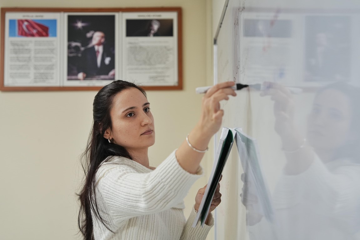 Konyaaltı Belediyesi Eğitime Ara Vermeyeceğini Duyurdu (1)