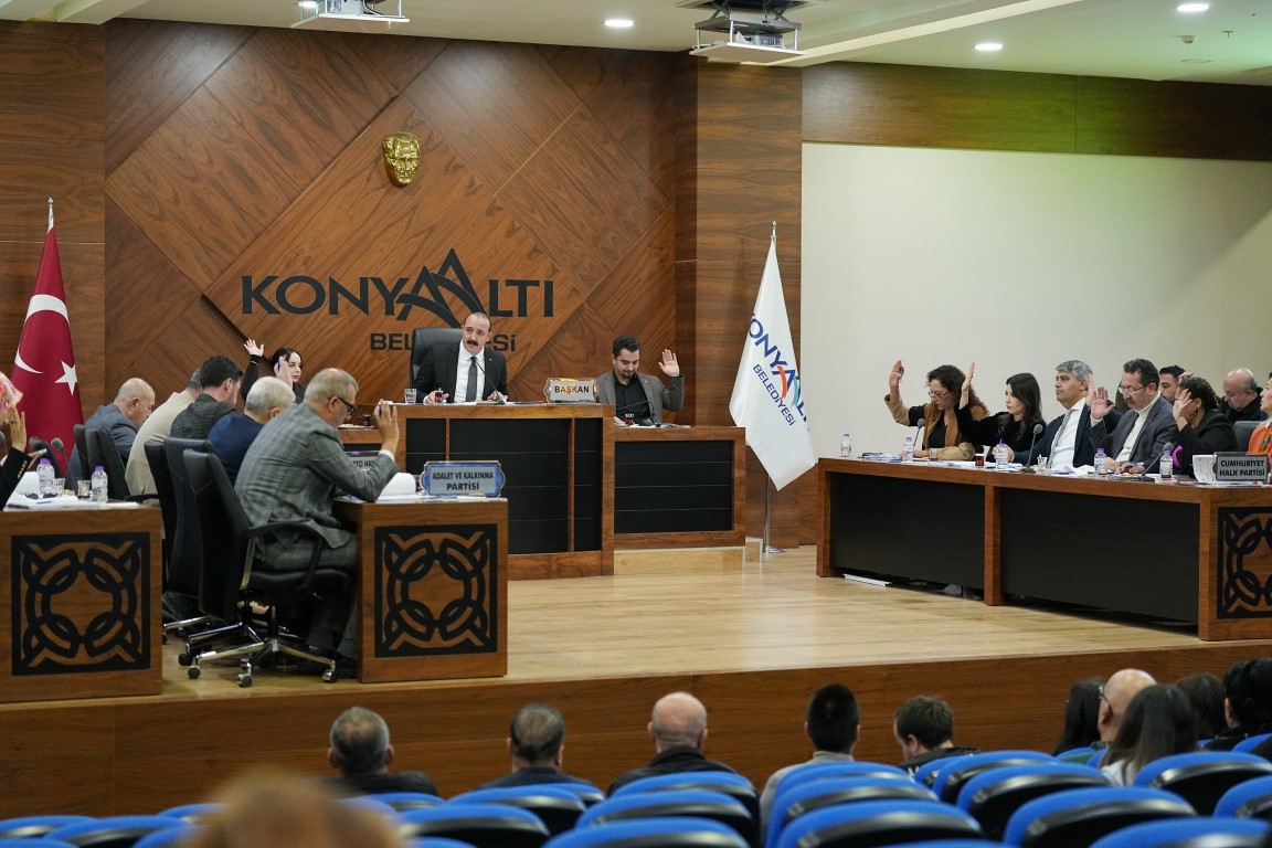Konyaaltı Belediyesi’nde Yılın Ilk Meclisi Gerçekleşti (4)