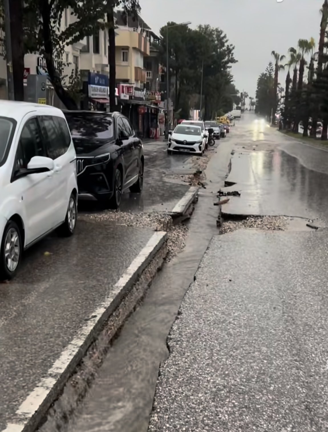 Konyaaltı Sahili (3)-4